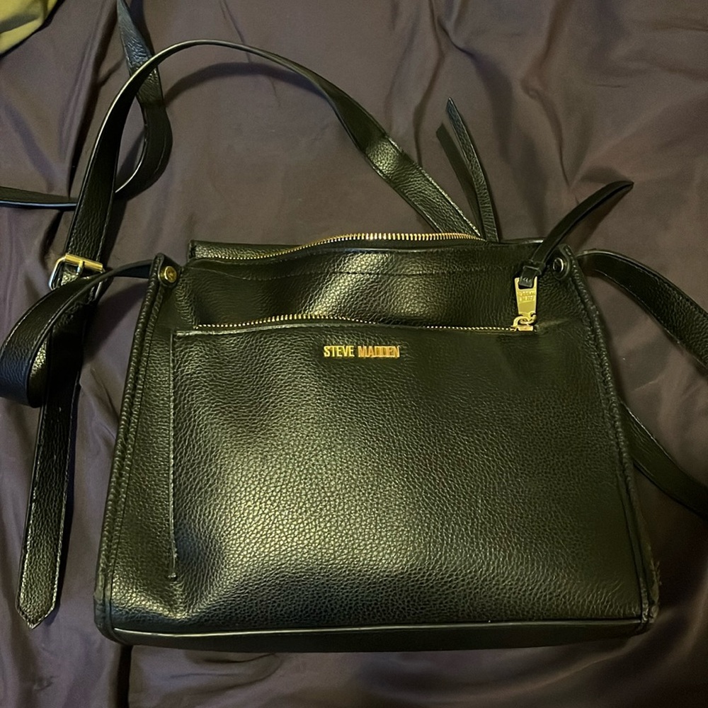9in by 6in Steve Madden purse. I will also throw in a free black wallet!